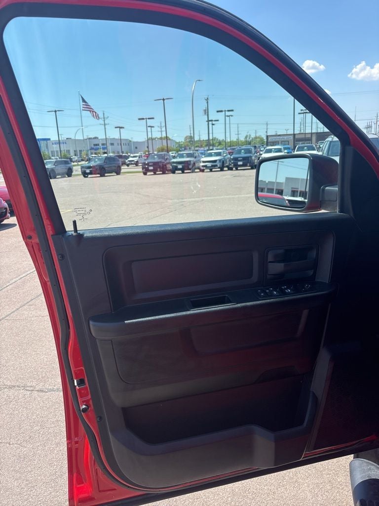 2019 RAM 1500 Classic Express