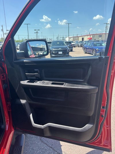 2019 RAM 1500 Classic Express