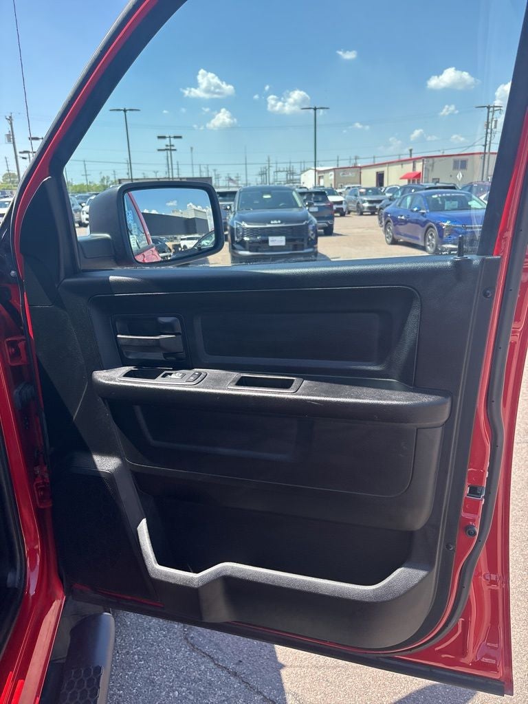 2019 RAM 1500 Classic Express