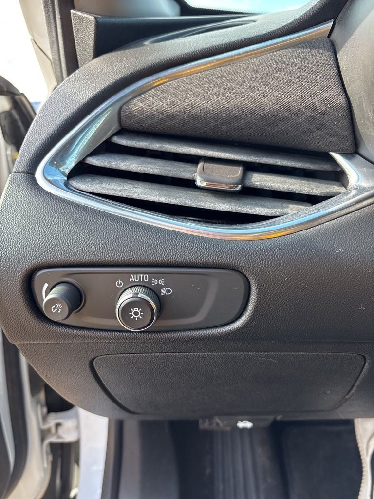 2017 Chevrolet Malibu LT 1LT