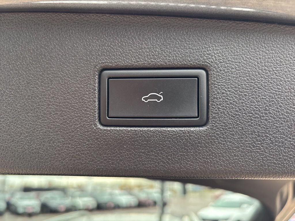 2024 Volkswagen Tiguan 2.0T SEL R-Line