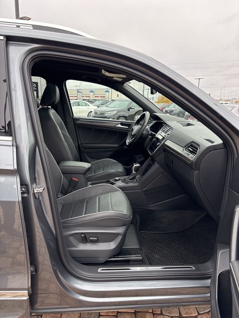 2024 Volkswagen Tiguan 2.0T SEL R-Line