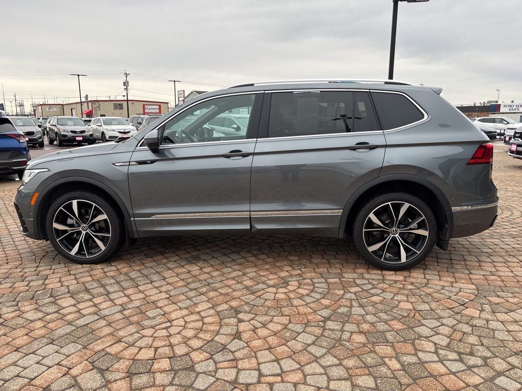2024 Volkswagen Tiguan 2.0T SEL R-Line