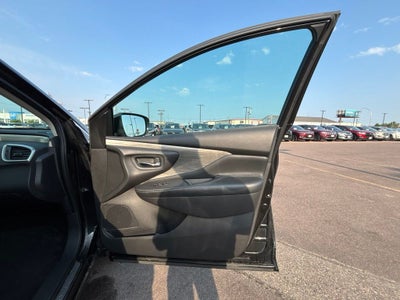 2016 Nissan Murano SV