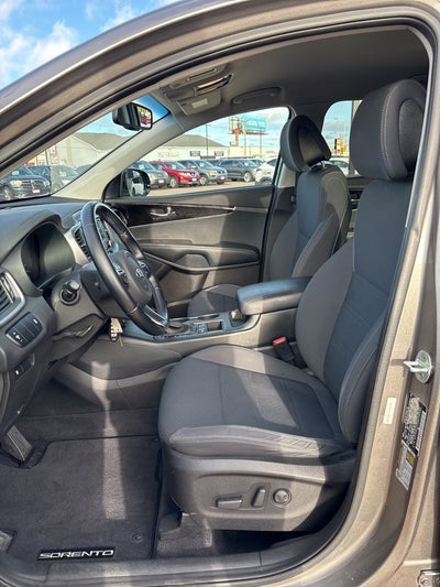 2016 Kia Sorento LX