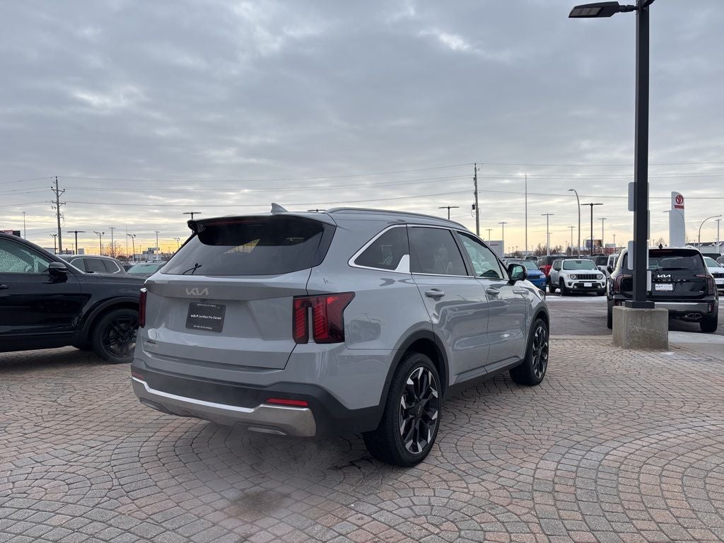 2025 Kia Sorento SX