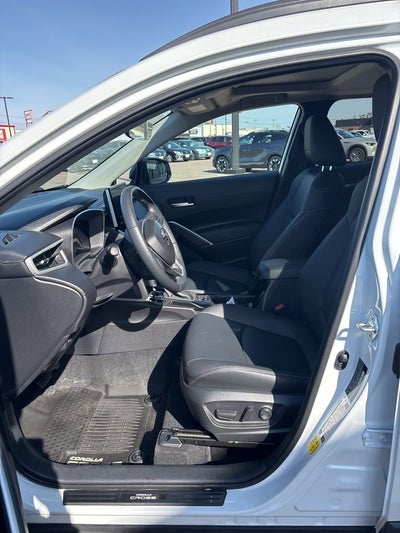 2025 Toyota Corolla Cross XLE
