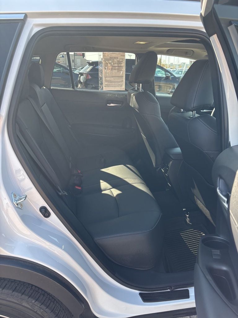 2025 Toyota Corolla Cross XLE