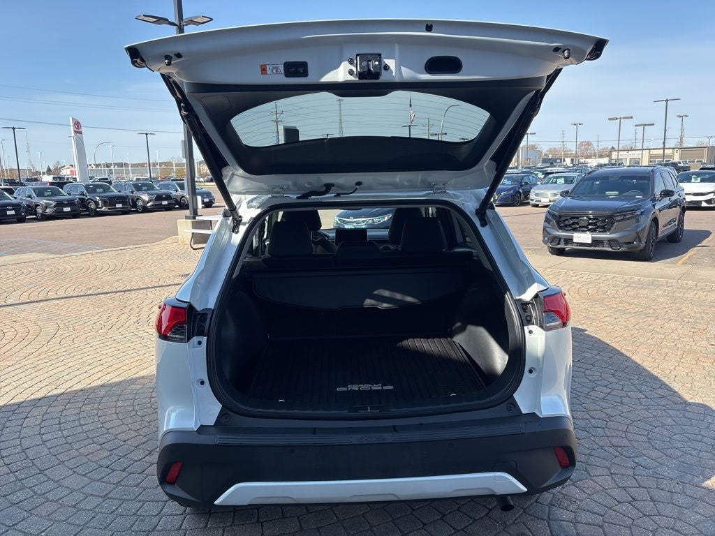 2025 Toyota Corolla Cross XLE