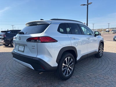 2025 Toyota Corolla Cross XLE