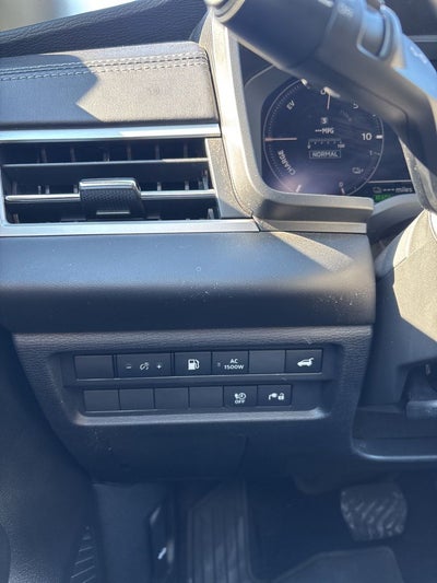 2024 Mitsubishi Outlander PHEV SEL