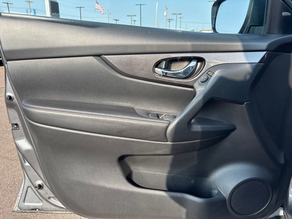 2020 Nissan Rogue SV New Motor!!!