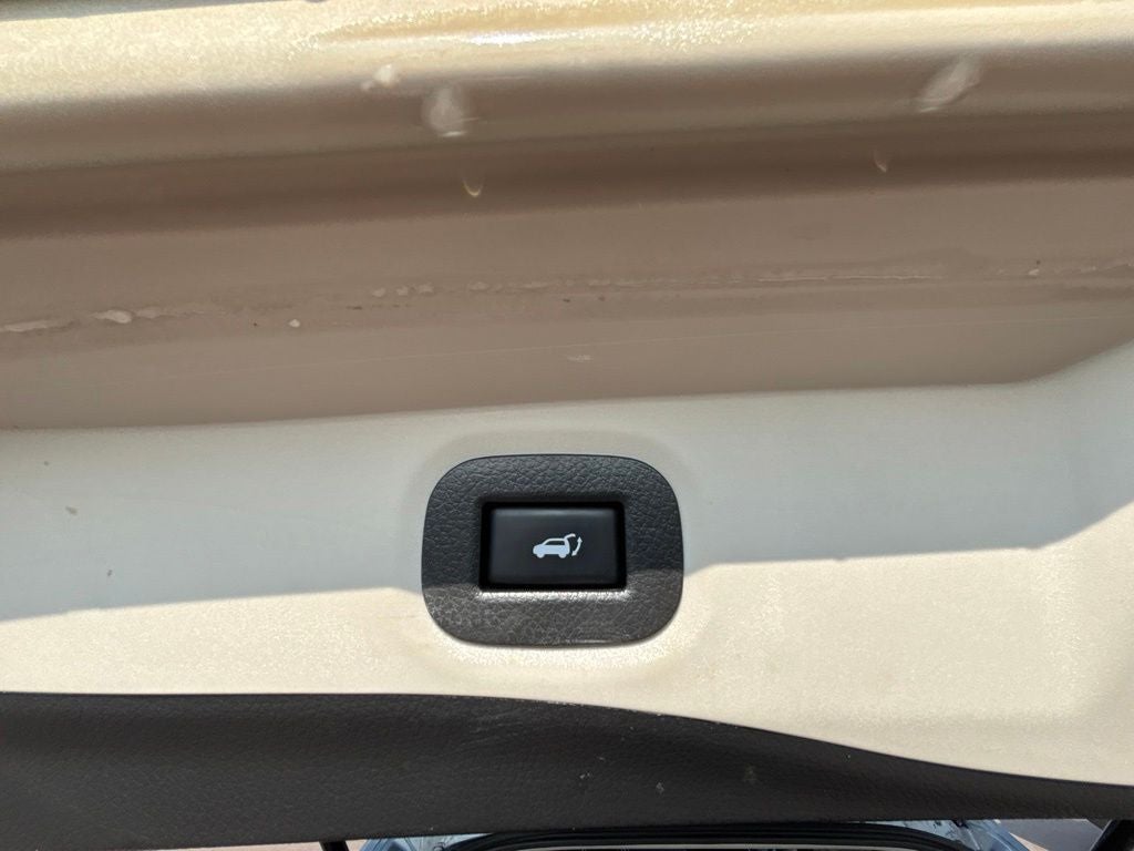 2020 Nissan Rogue SV New Motor!!!