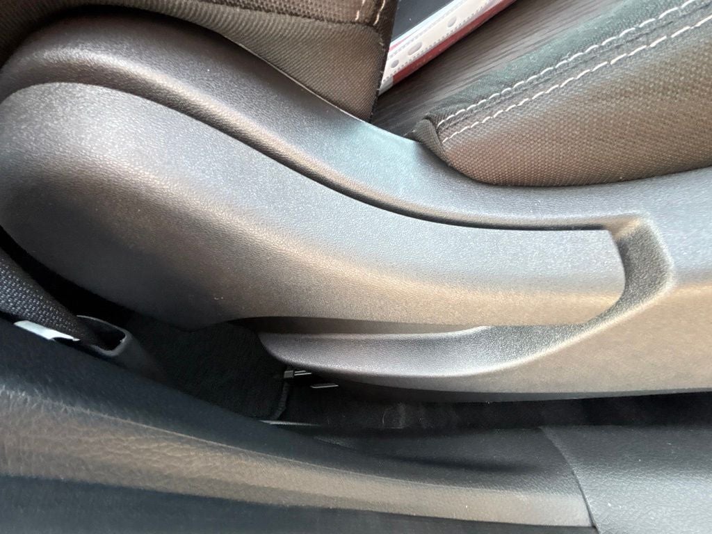 2020 Nissan Rogue SV New Motor!!!