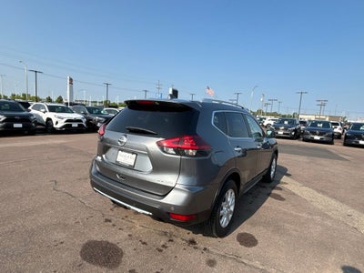 2020 Nissan Rogue SV New Motor!!!