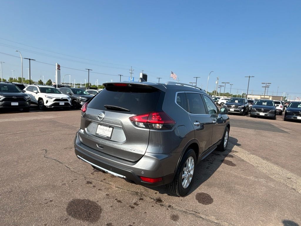 2020 Nissan Rogue SV New Motor!!!