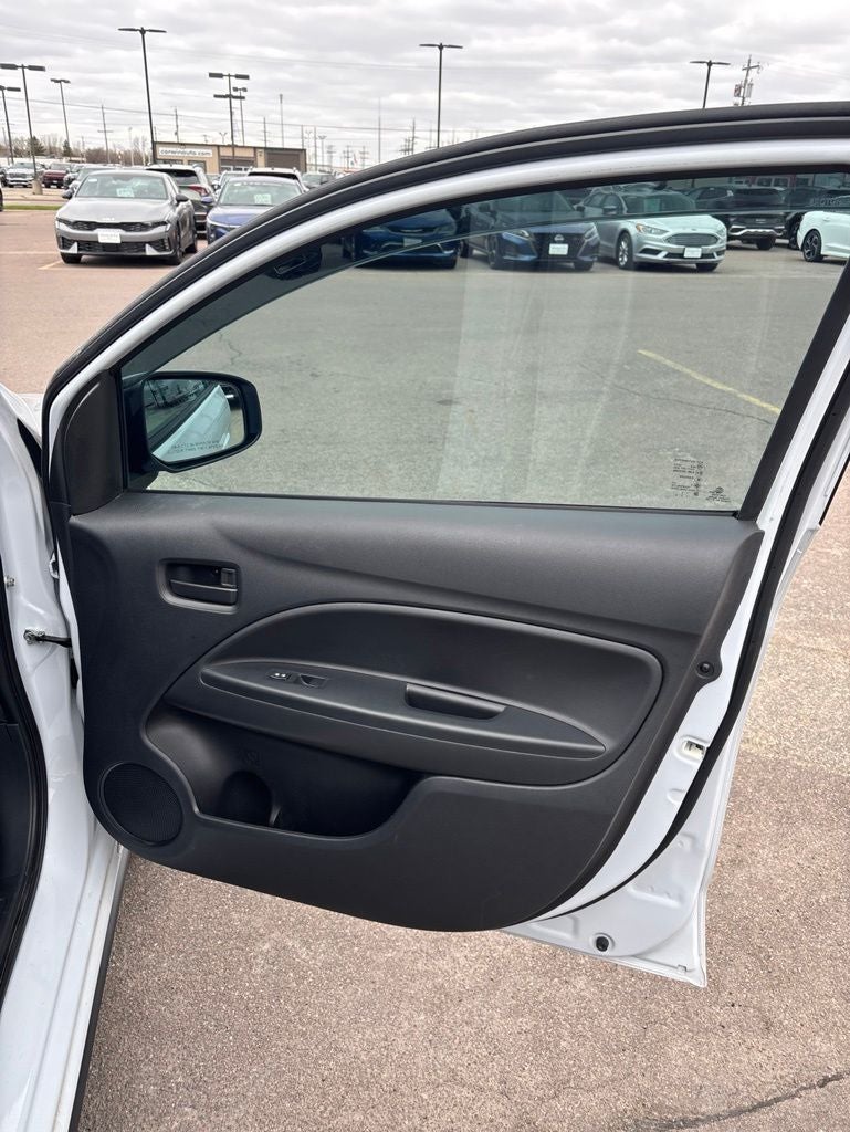2024 Mitsubishi Mirage G4 ES