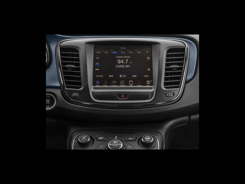 2016 Chrysler 200 S