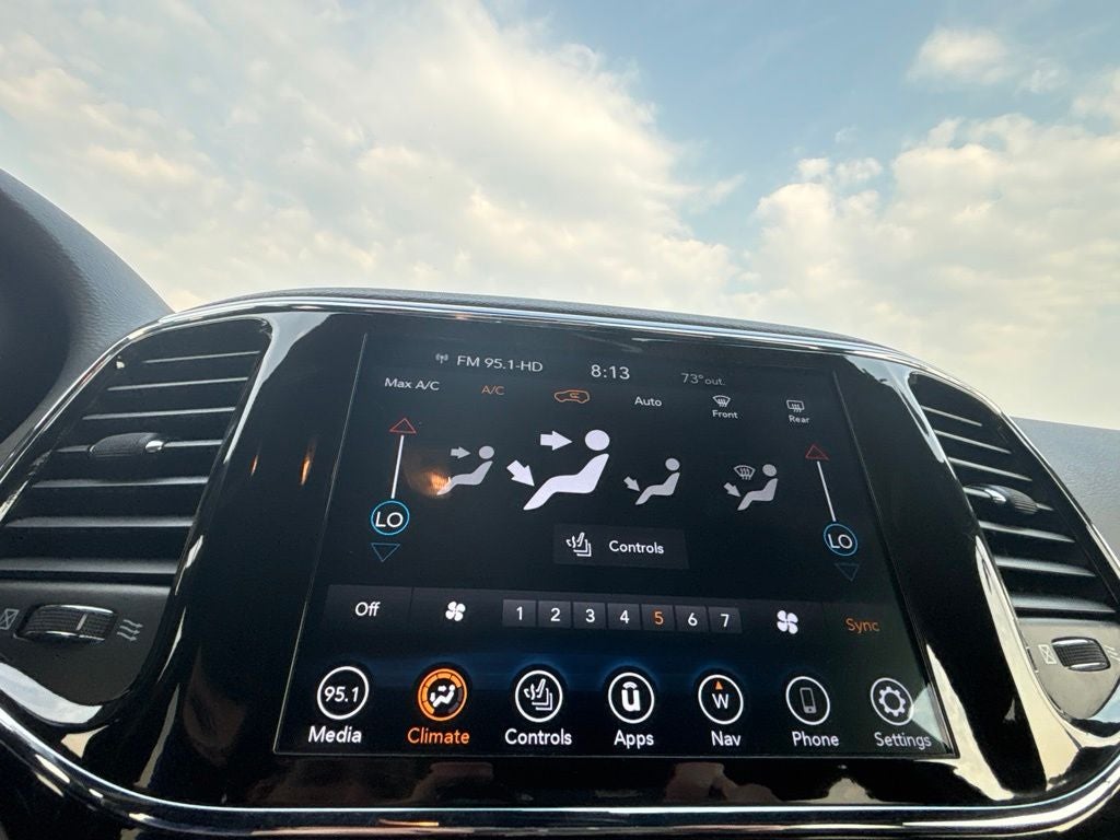 2022 Jeep Grand Cherokee WK Laredo X