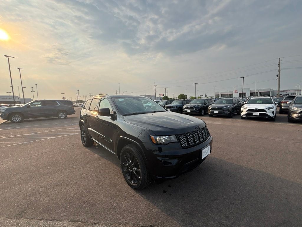 2022 Jeep Grand Cherokee WK Laredo X