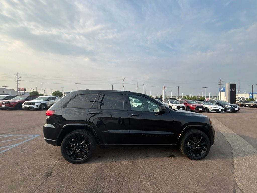 2022 Jeep Grand Cherokee WK Laredo X