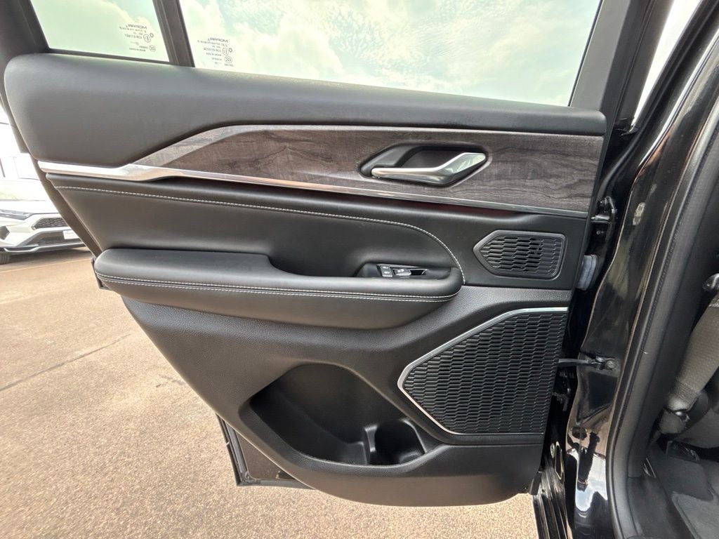 2024 Jeep Grand Cherokee Overland