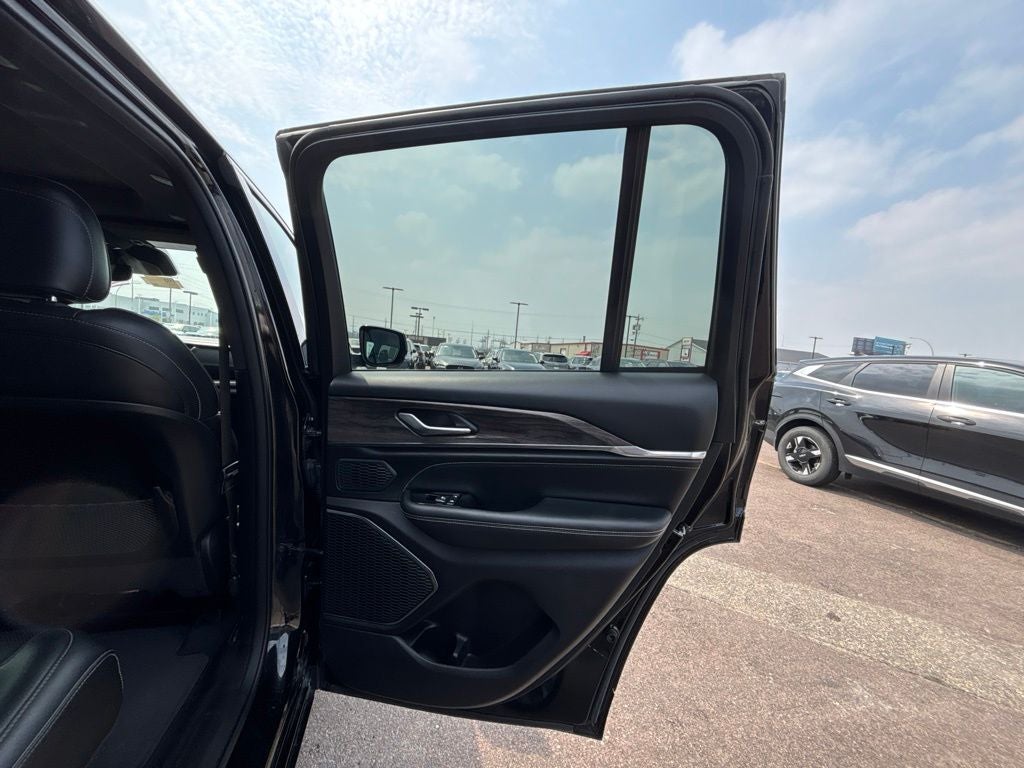 2024 Jeep Grand Cherokee Overland