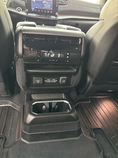 2023 Jeep Wagoneer Series II