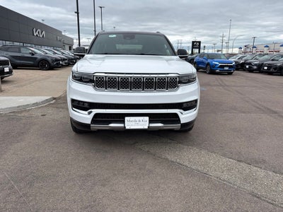 2023 Jeep Grand Wagoneer Series II