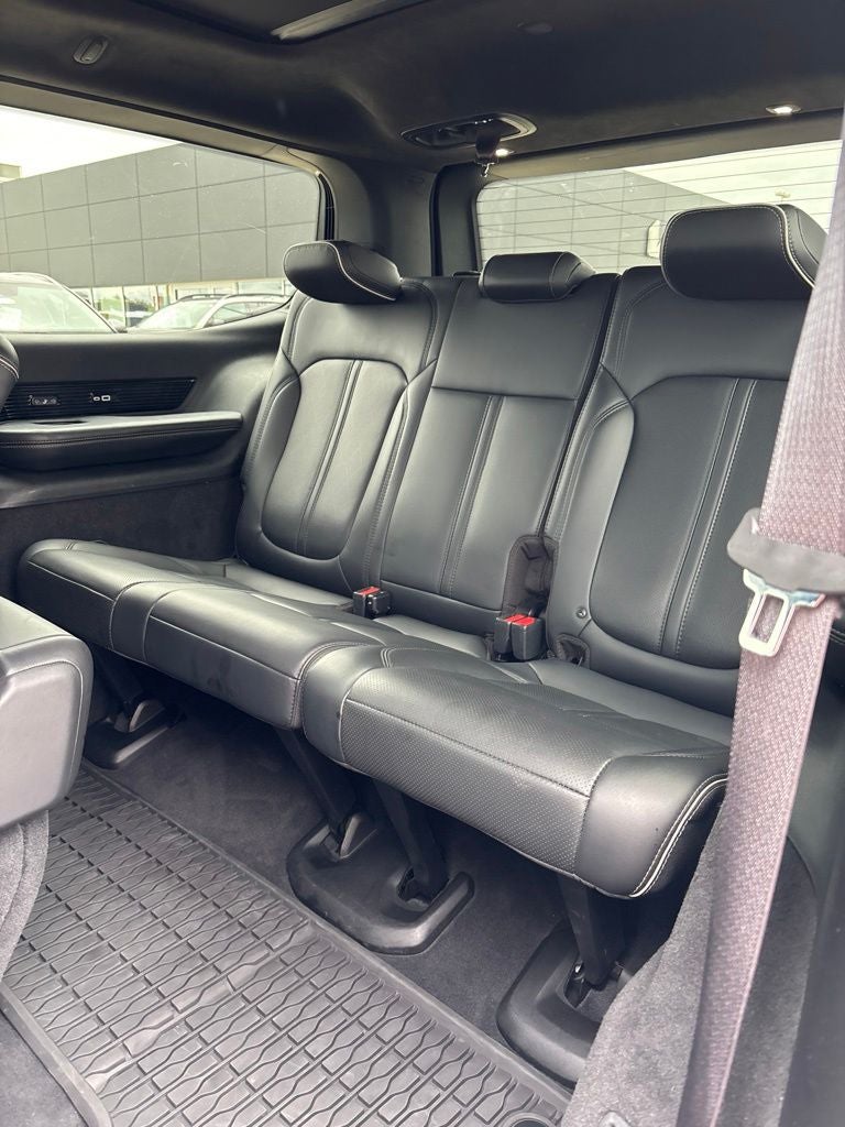 2023 Jeep Grand Wagoneer Series II