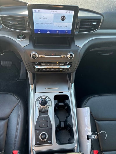 2020 Ford Explorer XLT 202A