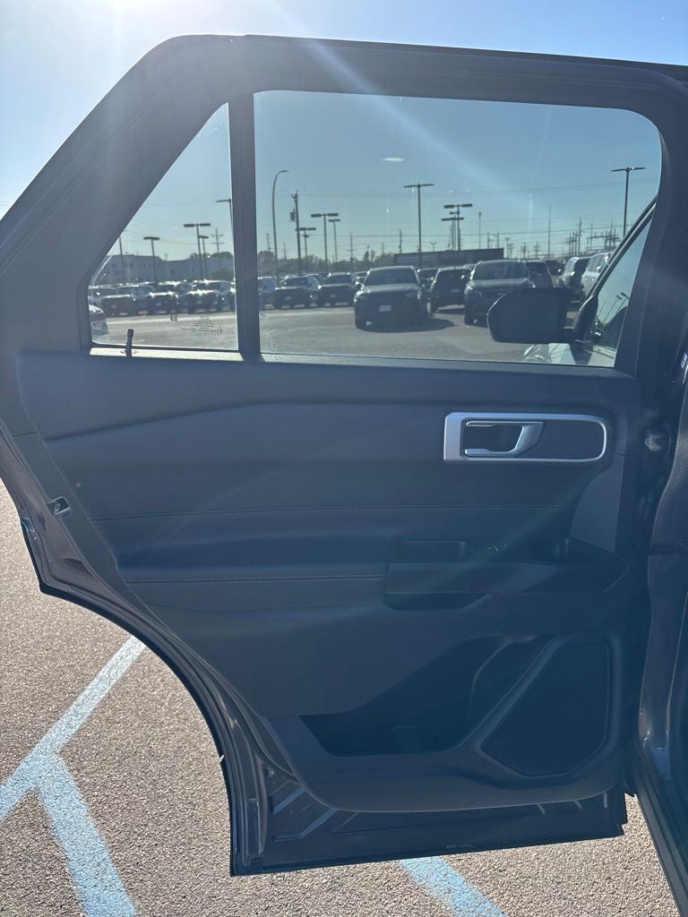 2020 Ford Explorer XLT 202A