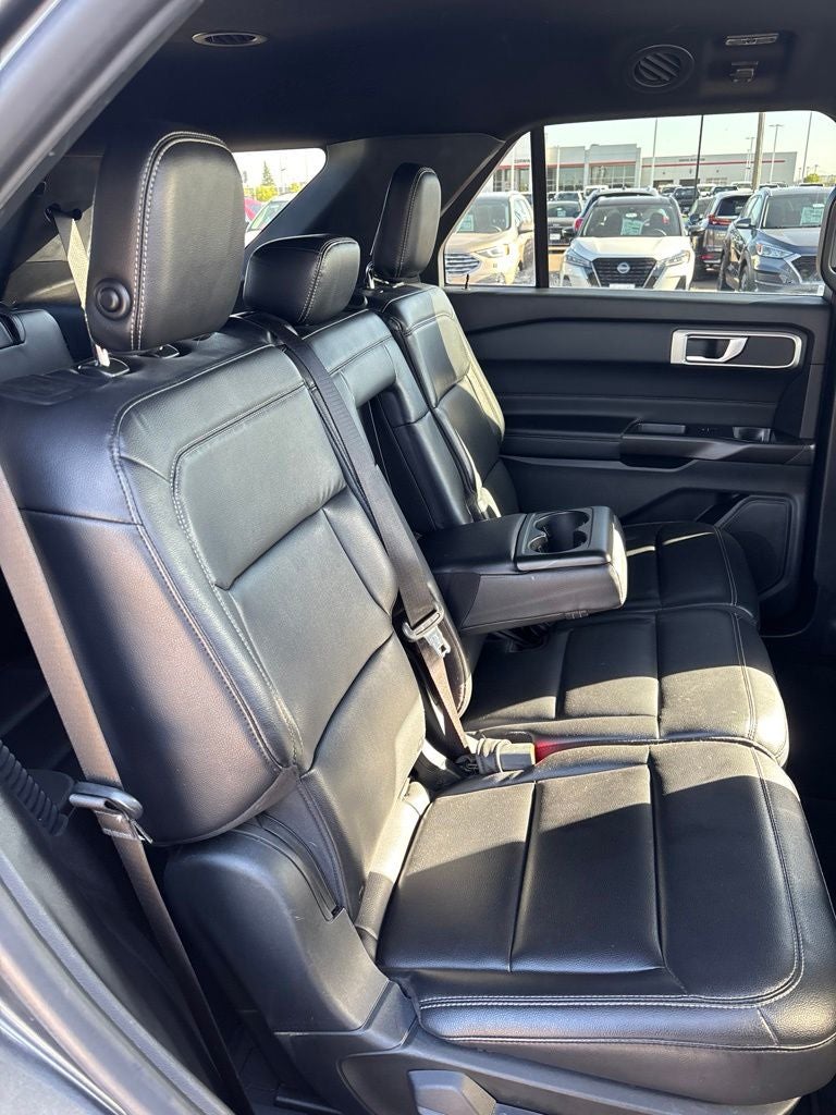 2020 Ford Explorer XLT 202A