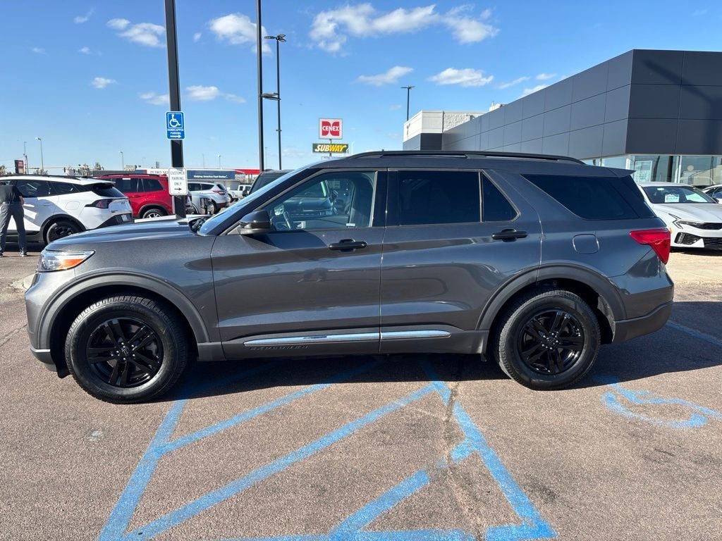 2020 Ford Explorer XLT 202A