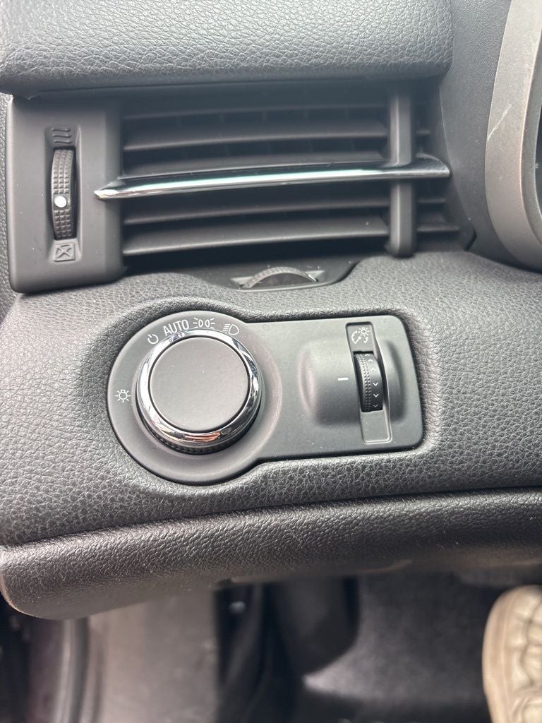 2015 Chevrolet Malibu LT 1LT