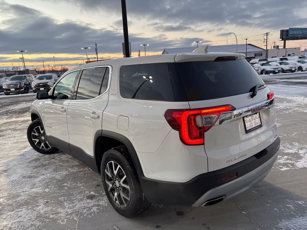 2023 GMC Acadia SLE