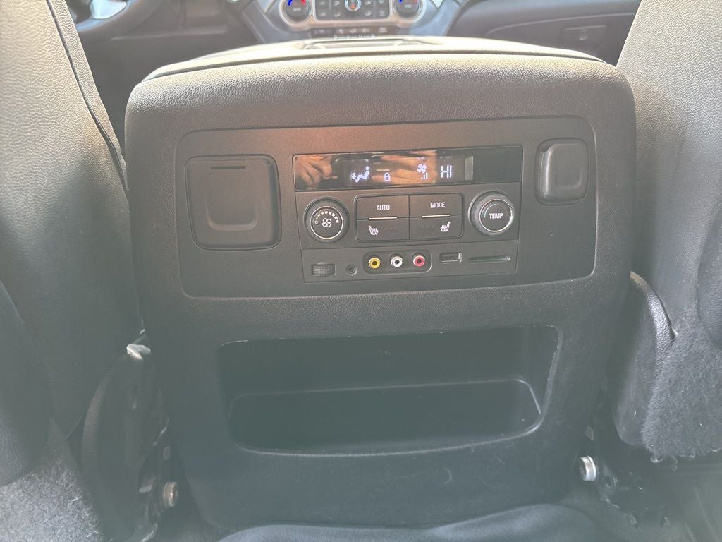 2016 GMC Yukon XL SLT