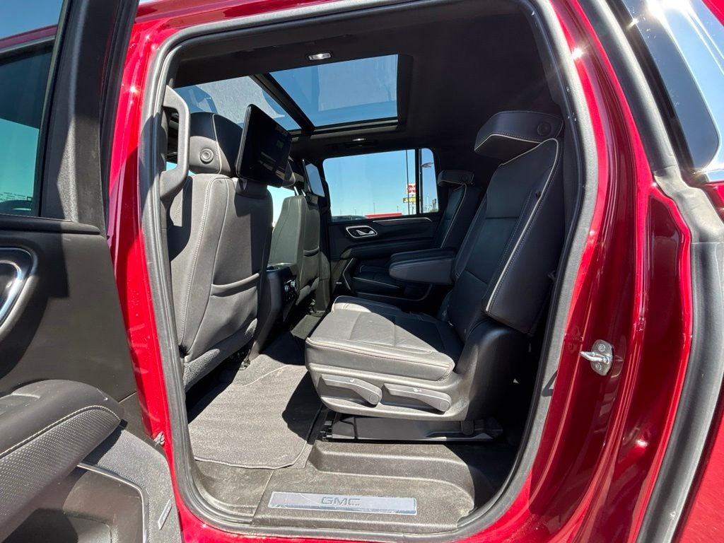 2021 GMC Yukon XL SLT