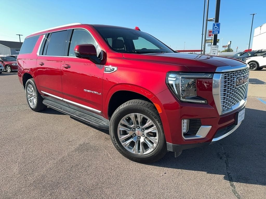 2024 GMC Yukon XL Denali