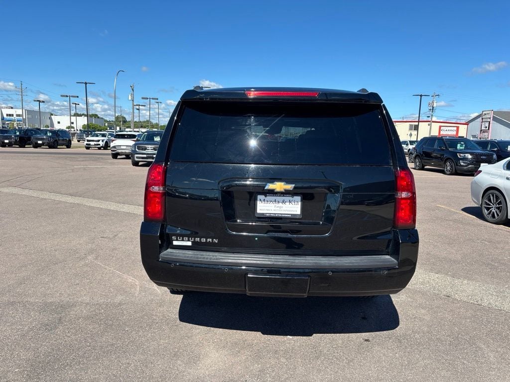 2016 Chevrolet Suburban LT