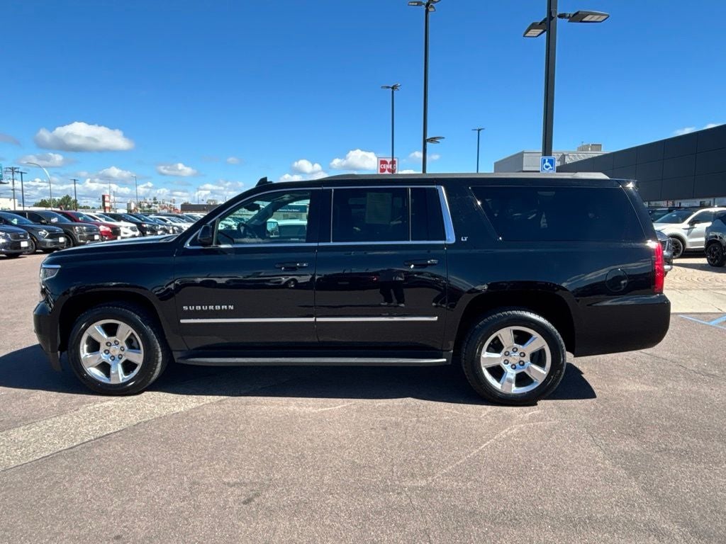 2016 Chevrolet Suburban LT