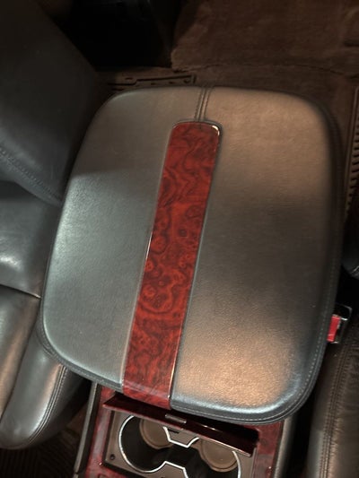 2011 Cadillac Escalade Premium