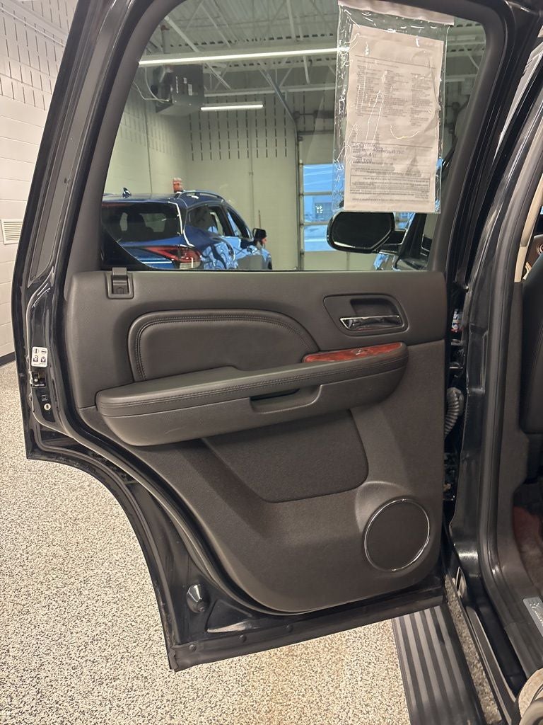 2011 Cadillac Escalade Premium