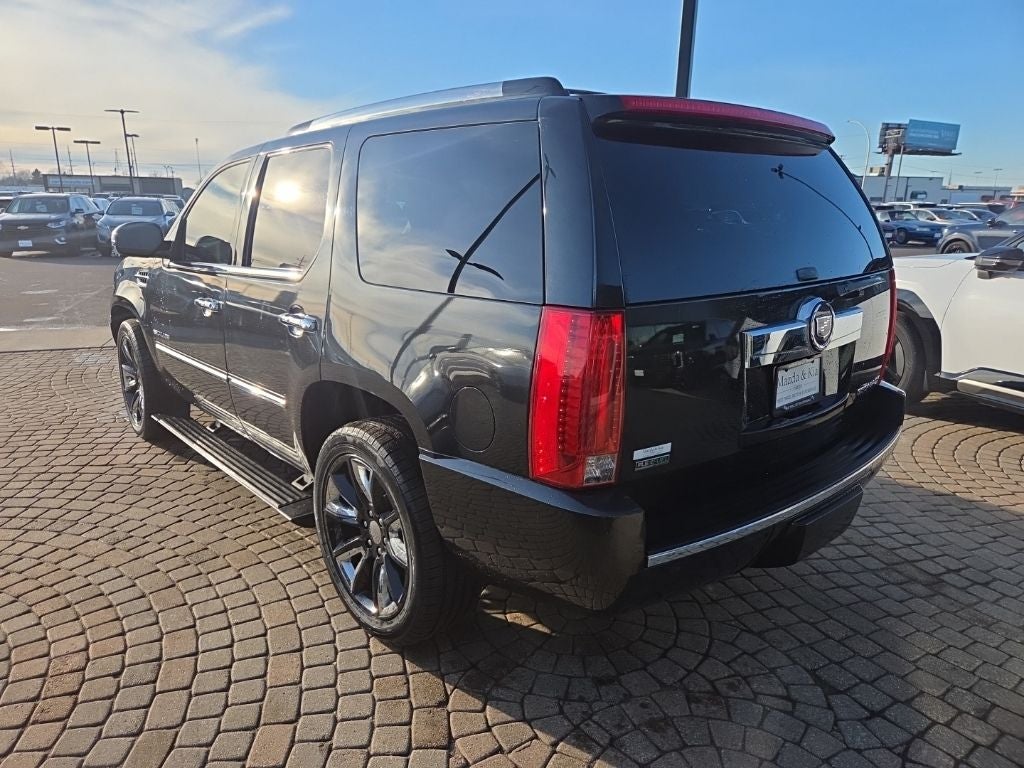 2011 Cadillac Escalade Premium