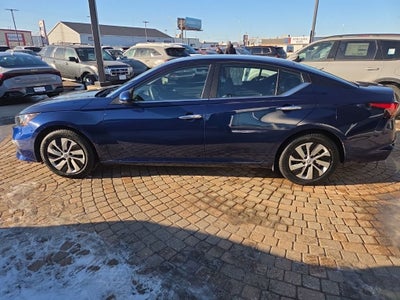 2022 Nissan Altima 2.5 S