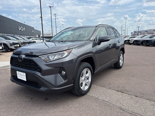 2020 Toyota RAV4 XLE