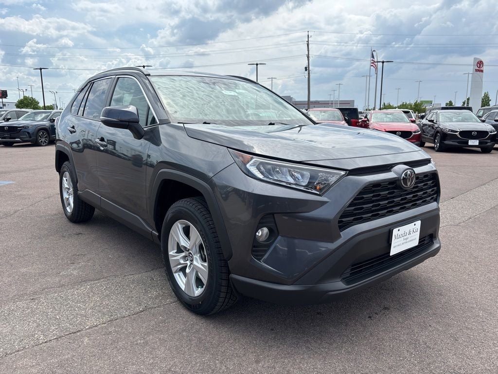2020 Toyota RAV4 XLE