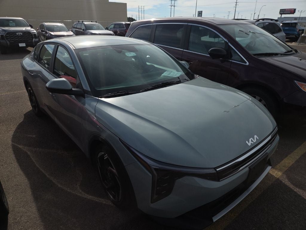 2025 Kia K4 EX