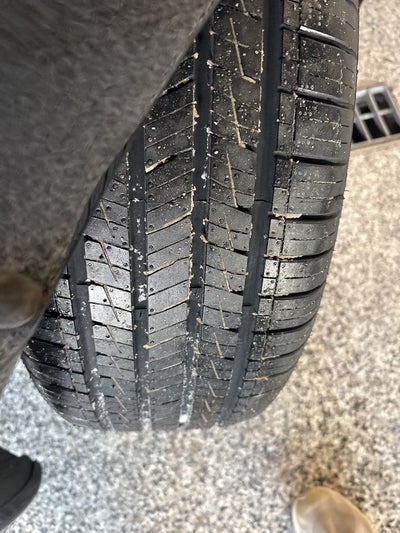 2023 Nissan Versa 1.6 SR