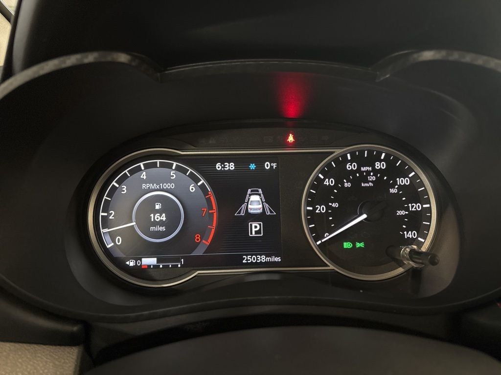 2023 Nissan Versa 1.6 SR